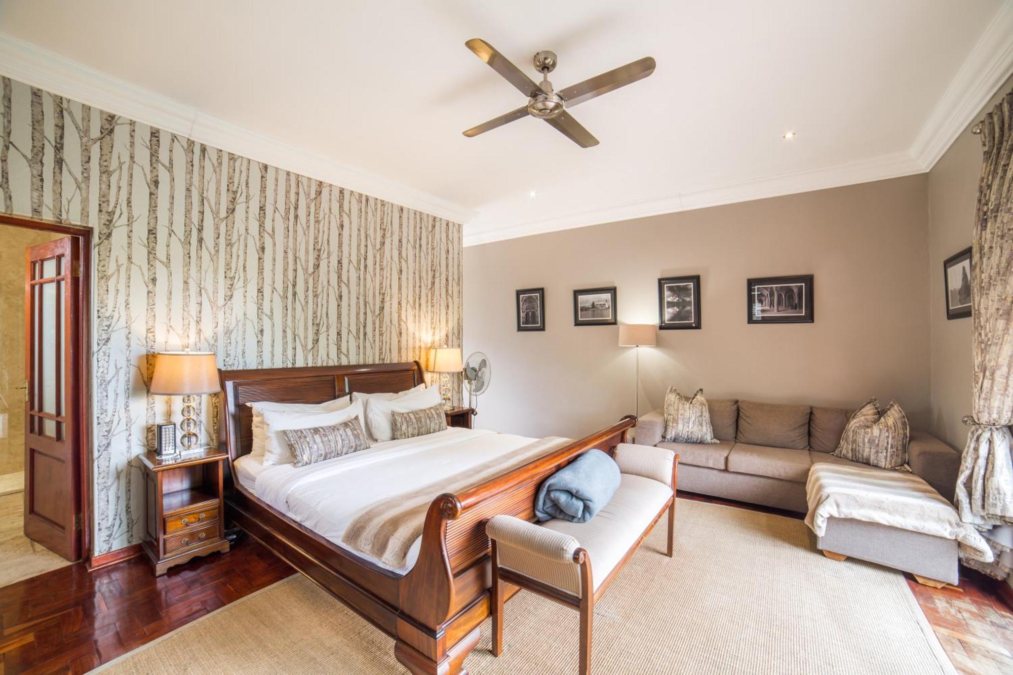 Tuareg Guest House มิดแรนด์ ภายนอก รูปภาพ