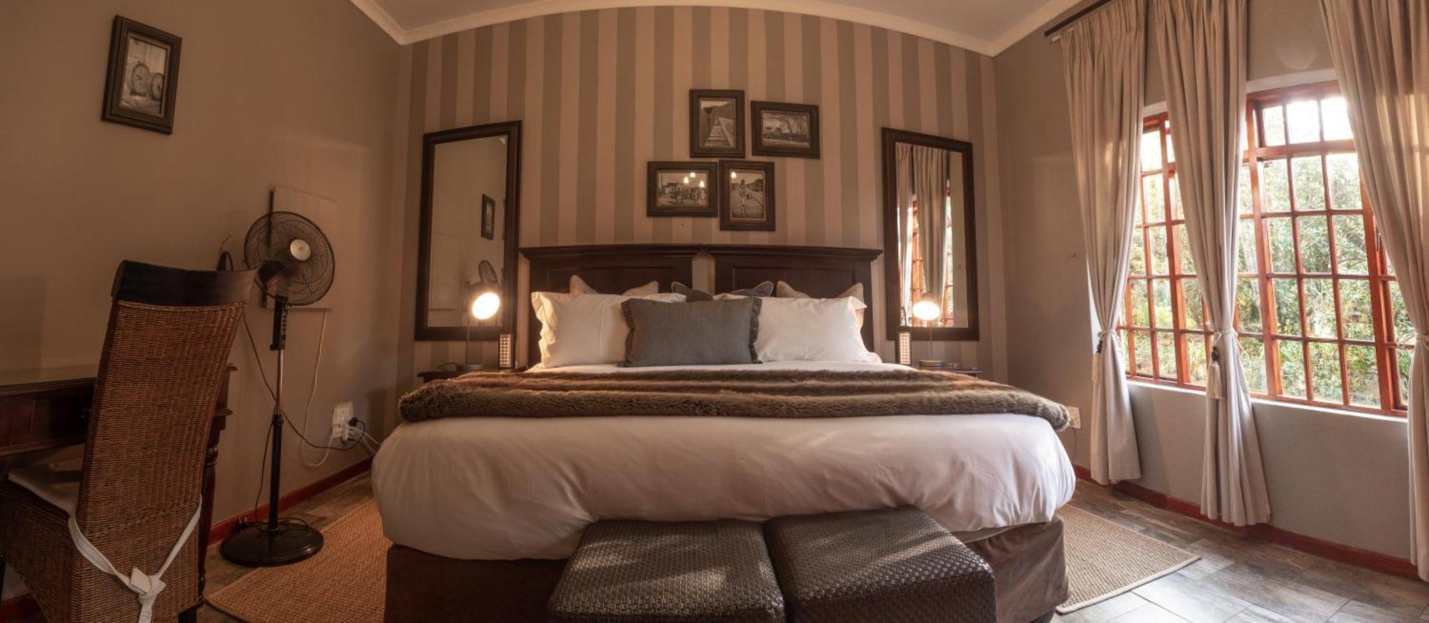 Tuareg Guest House มิดแรนด์ ภายนอก รูปภาพ