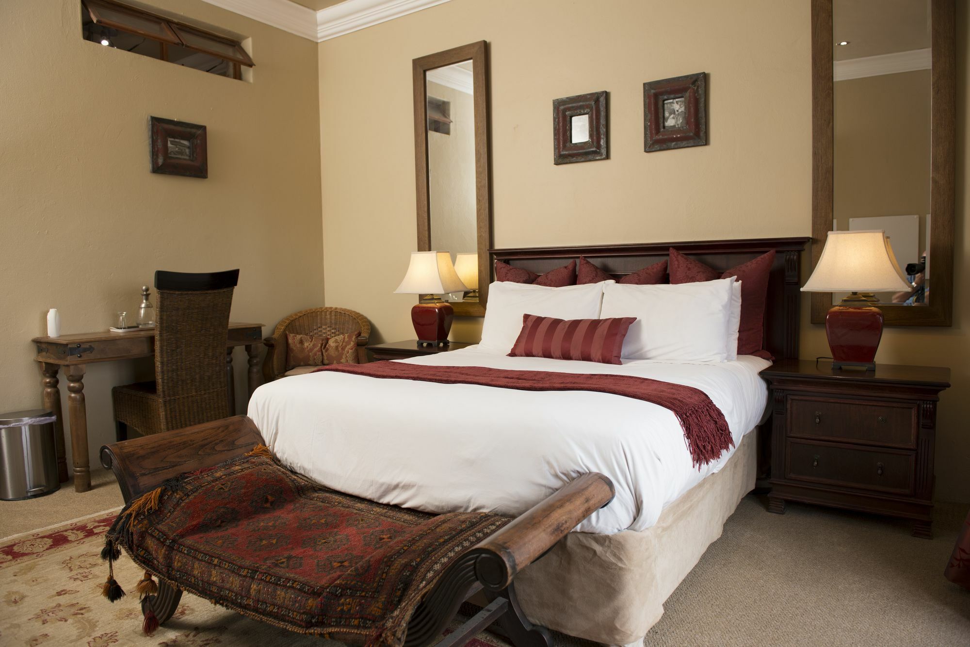 Tuareg Guest House มิดแรนด์ ภายนอก รูปภาพ